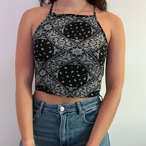 Boho Style H&M DIVIDED Crop Top - Picture 5 of 5